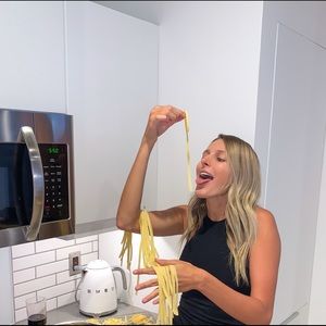 Meet your Posher, Tracietaylor